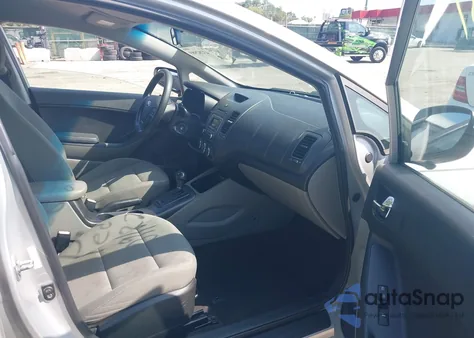 2015 Kia Forte Lx из США, поврежденный, VIN KNAFK4A61F5422138